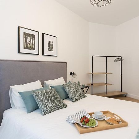 Kaixo Bilbao Apartments ภายนอก รูปภาพ