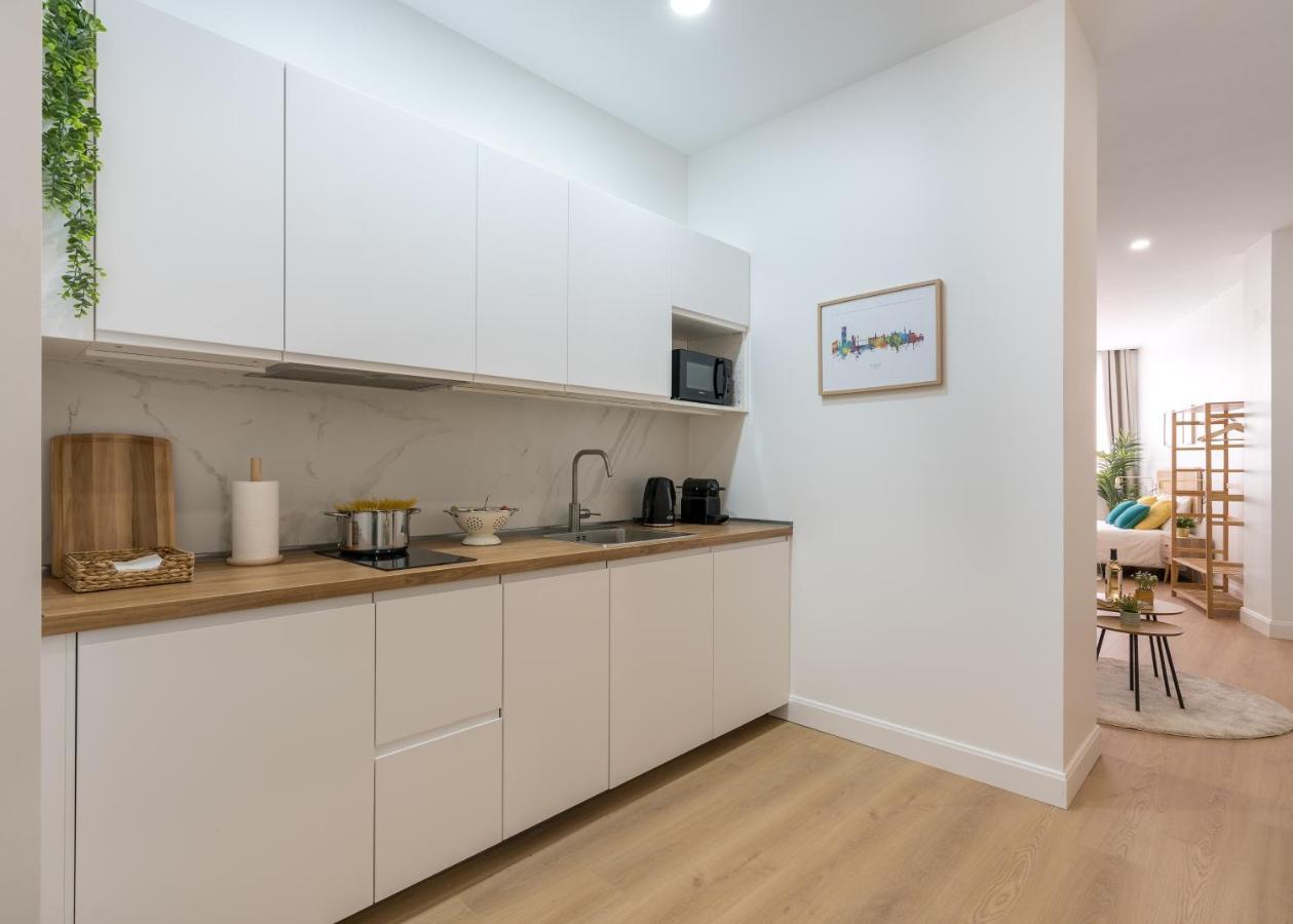 Kaixo Bilbao Apartments ภายนอก รูปภาพ