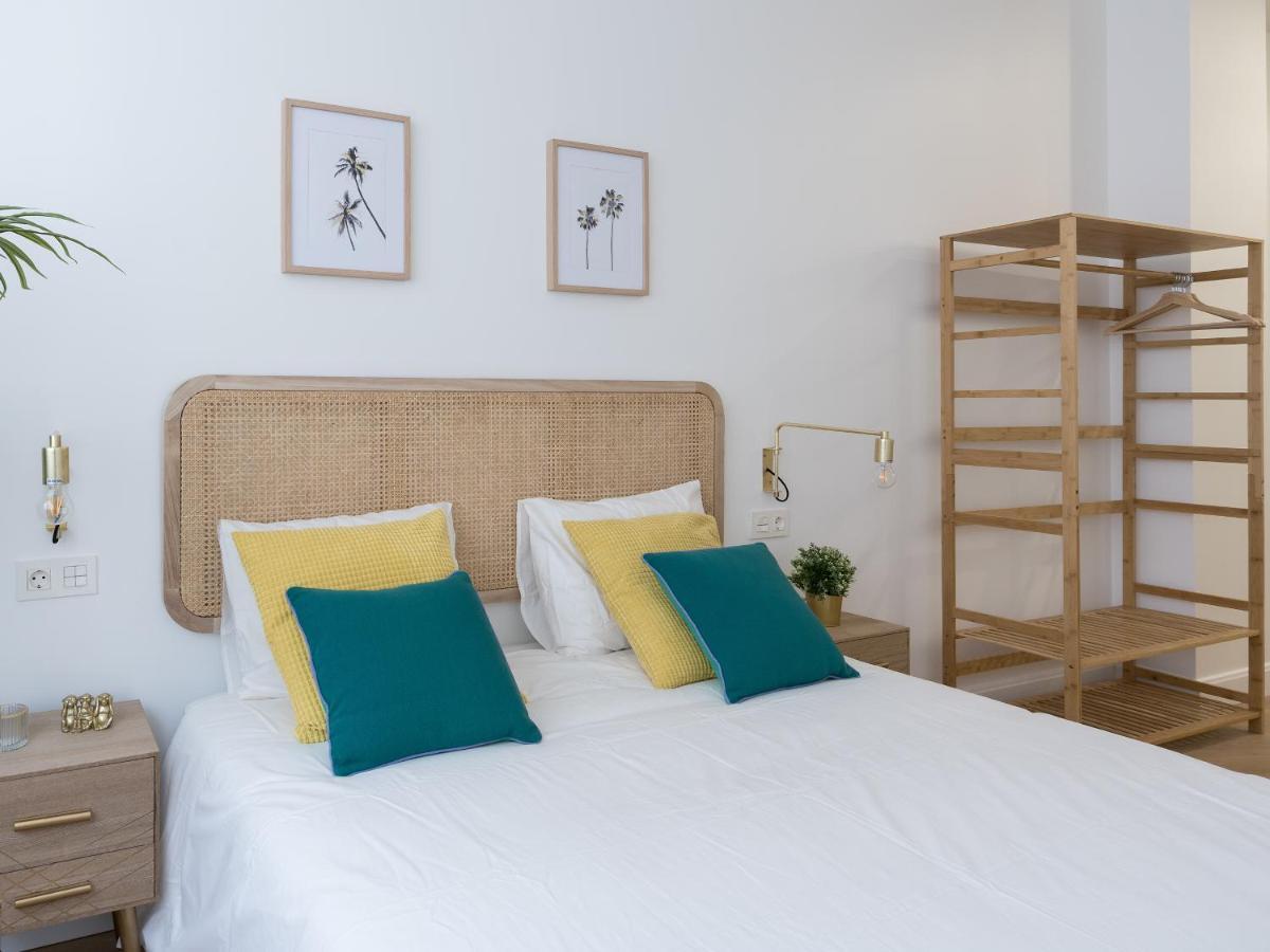 Kaixo Bilbao Apartments ภายนอก รูปภาพ