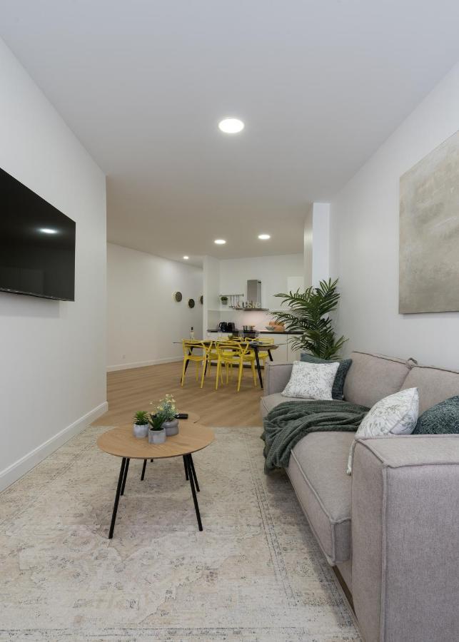Kaixo Bilbao Apartments ภายนอก รูปภาพ